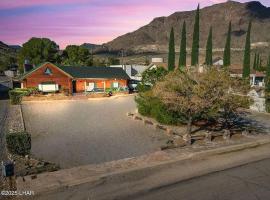 Kingman Cabin，位于金曼的酒店