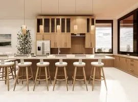 RISING TIDES-Ultra-Luxe NEW Villa on TarBay, Oceanfront with Pool