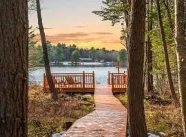 Lakeview Sunset Heaven by AvantStay Waterfront Home • Hot Tub Game Room Discounted Ski Tickets