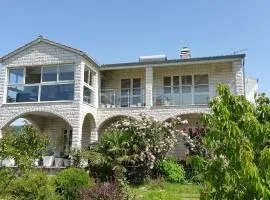 Holiday Home Anwesen Villa Almas- Sauna- Fitnessraum- Multisport by Interhome