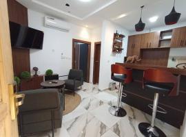 HÔTEL VILLA DES HÔTES Bouaké，位于布瓦凯的酒店