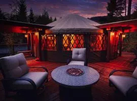 Luxurious Creekside Yurt with Stargazing Dome & Firepit near Carson, Washington