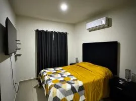 Casa en Privada con Alberca!