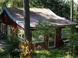 Holiday Home Toms Hütte by Interhome