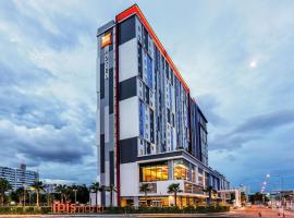 曼谷冲击宜必思酒店 ，位于暖武里府的酒店