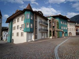 Cavallino Experience - Alpine Wellness Hotel，位于Rumo的酒店