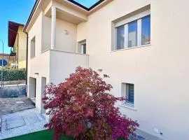 20 min da Milano Villa indipendente con posto auto