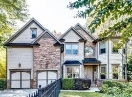 6BD55B,BrookhavenSleeps 12,Big yard,w poolGate