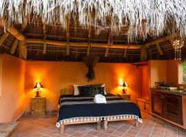 Tailwind Ecolodge San Pancho，位于圣法兰西斯克的木屋