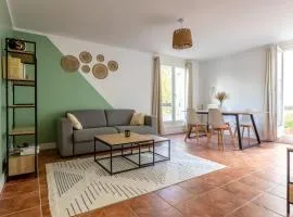 L'Oasis - Duplex - Parking Privé Gratuit - Terrasse Privée - 10mn RERD-T12 - 2 bedrooms - De 1 à 6 personnes - Shopping Mall - Primark - Piscine - Patinoire - Théâtre - Cinéma - Bibliothèque