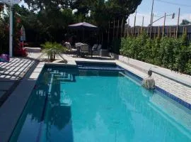 Luxury Pool Oasis- Near Stadium, Tennis and Golf