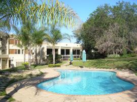 Hospitality and Tourism Academy Hotel，位于Tekwane的酒店