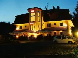 特瓦尔多夫斯基酒店