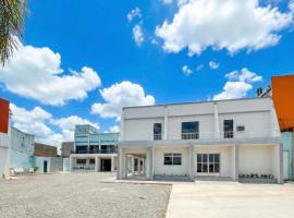 Hotel Villa Nova，位于阿拉皮拉卡的酒店