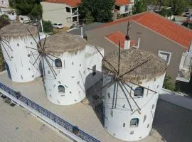 Ξενώνες Ανεμόμυλοι - Windmills Hotel
