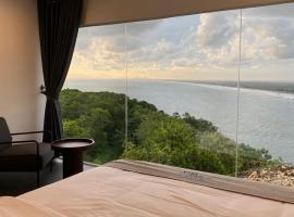 MeZZO Villa，位于Ayah的山林小屋