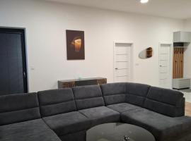 Apartmán v Central Point Humenné M，位于胡门内的酒店