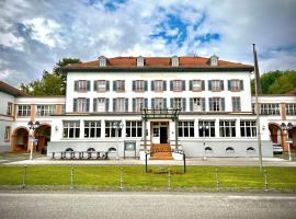 Kurhaus-Hotel Bad Salzhausen，位于Nidda的酒店