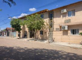 Hotel Sante，位于蒂诺加斯塔的酒店