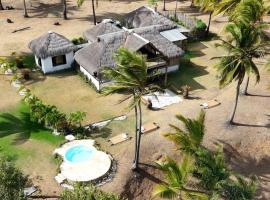 Coco Pontall Bangalôs，位于科鲁里皮的酒店