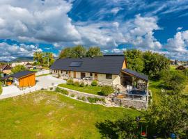 Hacienda Napoli，位于Sebechleby的酒店