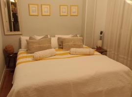 apartamento céntrico zona Marques de comillas 8，位于拉雷多的酒店