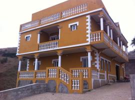 Residencia Ka Dencho，位于Fajã的酒店