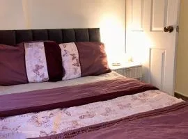 Serene Guest Retreat in Basildon Comfort and Convenience Await