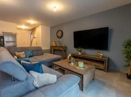 4 Bis - Maison moderne cozy avec extérieur