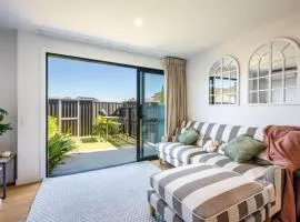 Flexible Bed Options, Private Back Yard, Car Park