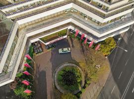 法兰克福莱昂纳多皇家酒店，位于美因河畔法兰克福的酒店