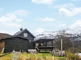 Amazing Home In Tovik With House A Mountain View