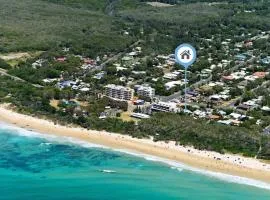 Mudjimba Esp Villa-Beachfront-Pet friendly