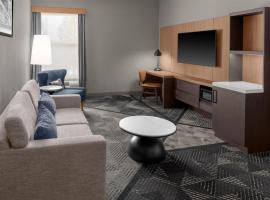 DoubleTree by Hilton Dayton Fairborn，位于费尔伯恩的酒店