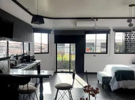 5 min from AirPort SJO OASIS LOFT