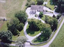 克洛斯德拉纳投泽旅馆