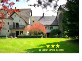 Le Cadran Solaire Romance classé 3 étoiles et 3 clés，位于Sancey-le-Long的酒店