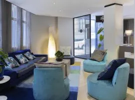 格里马尔迪尼斯中心美居酒店