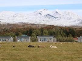Mi&eth;hraun - Lava resort & Restaurant，位于Midhraun的住宿