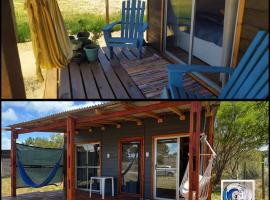 Glass，位于德尔迪阿布罗角的自助式住宿