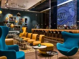 Motel One Köln-Altstadt
