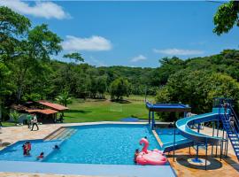 Hotel Fazenda Portal das Montanhas，位于帕科蒂的酒店