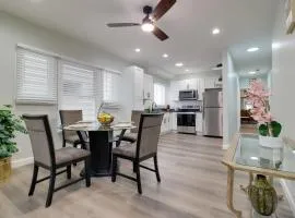 1 Mile to Henry Ford Hospital! Renovated Rental