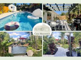 Tropical escape Pool Garden & Patio Near Tampa，位于Seffner的酒店