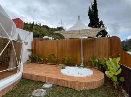 Mahawana 2 Dome Glamping，位于Panjadakan的豪华帐篷