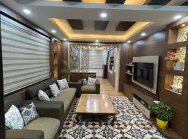 Lovely 2 Bedroom with open living room & kitchen