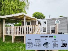 Mobil-home 4 personnes dans camping 5 étoiles proche de la mer，位于乌尔加特的酒店