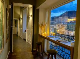 Palazzo Lupinacci - dimora storica Bed and breakfast，位于科森扎的酒店