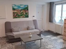 Studio calme & confortable et borne recharge VE