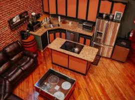 Rockstar Penthouse Speakeasy - Massive by Broadway